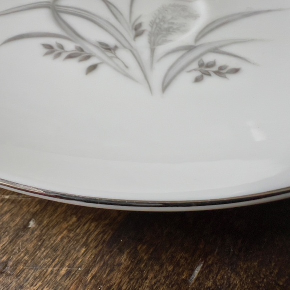 Wentworth China ‘Silver Wheat’ Eterna Shape #7514, 6” Saucer Coffee Tea VINTAGE - Picture 4 of 5